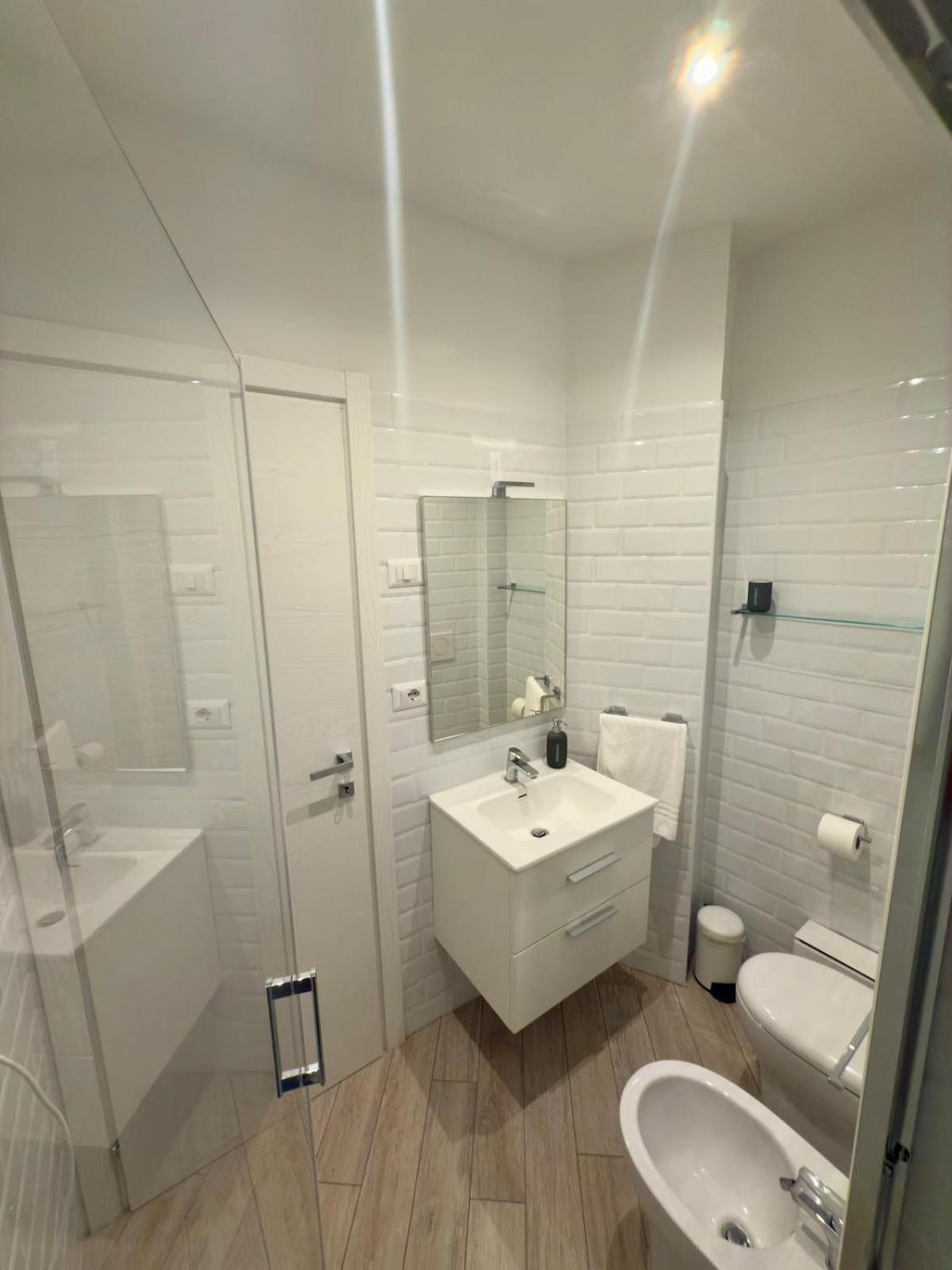 Thelma House - Lovely Near Tiburtina Station Roma