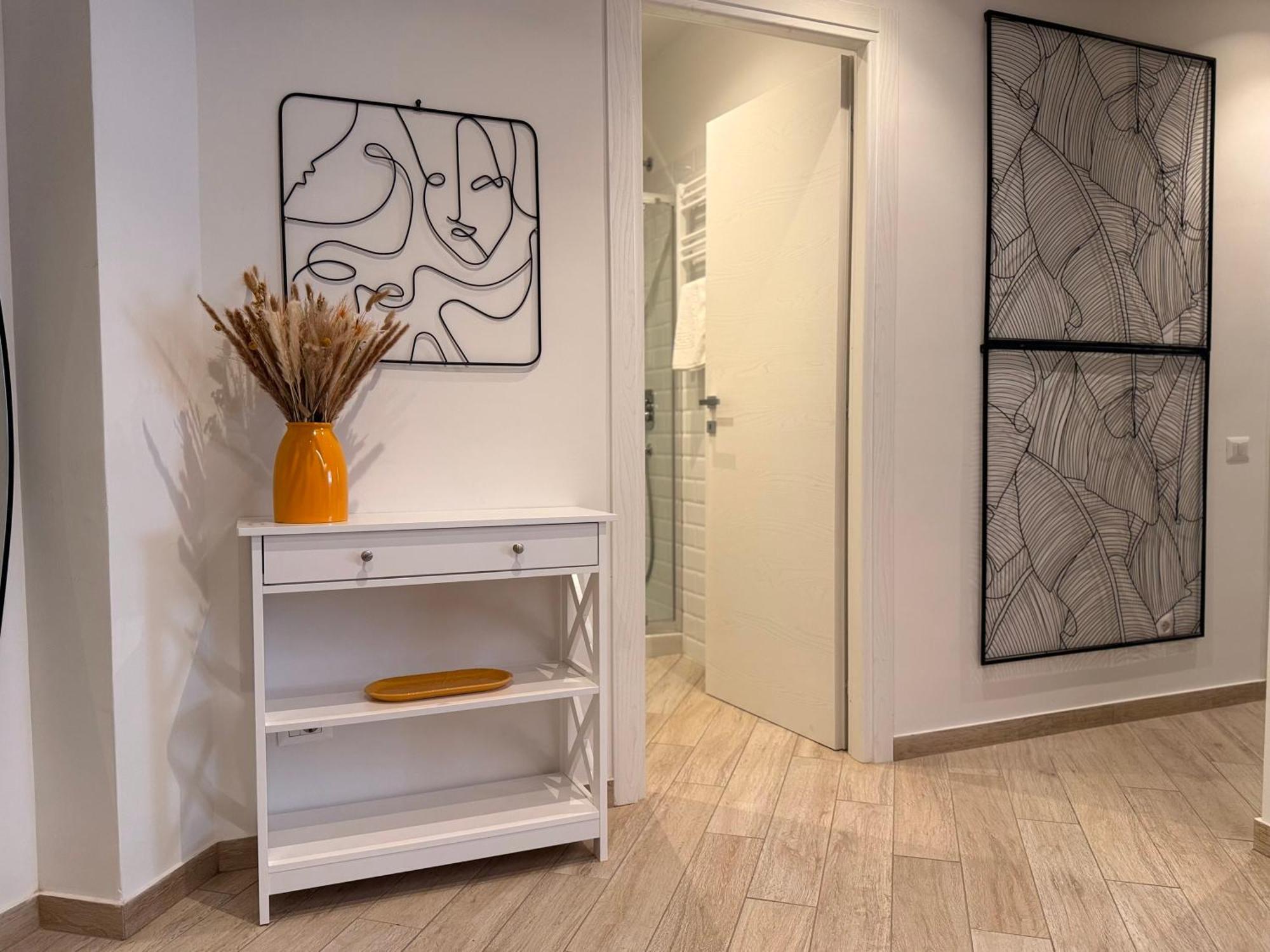 Thelma House - Lovely Near Tiburtina Station Appartamento *